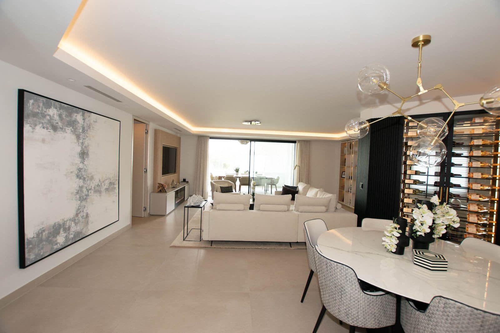 3 soveværelse Lejlighed til salg i Puerto Banus - € 1.999.000 (Ref: 9894498)