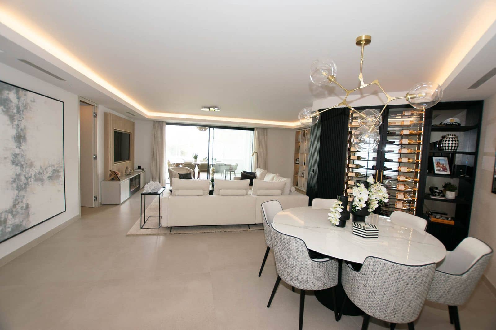 3 soveværelse Lejlighed til salg i Puerto Banus - € 1.999.000 (Ref: 9894498)