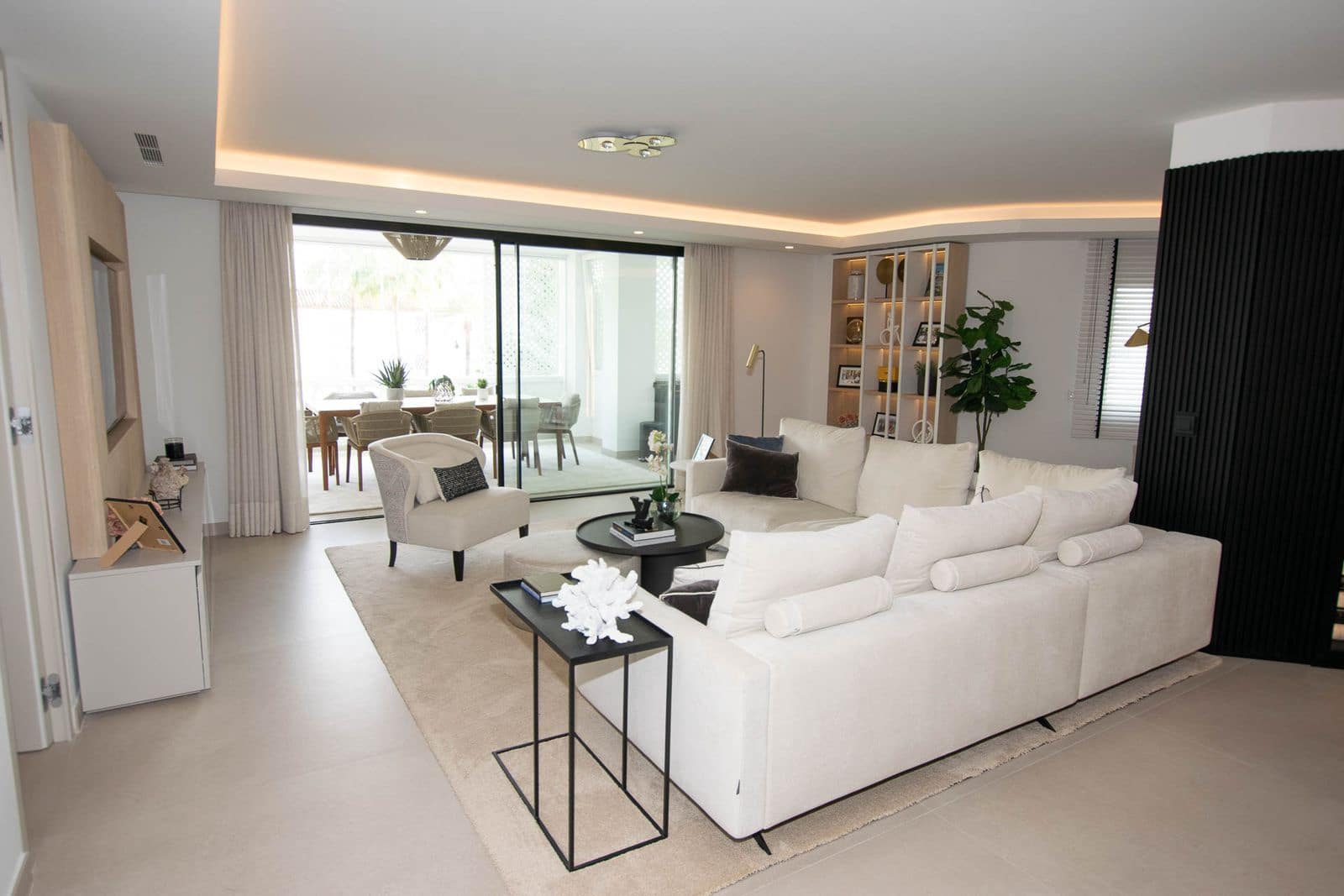 3 soveværelse Lejlighed til salg i Puerto Banus - € 1.999.000 (Ref: 9894498)