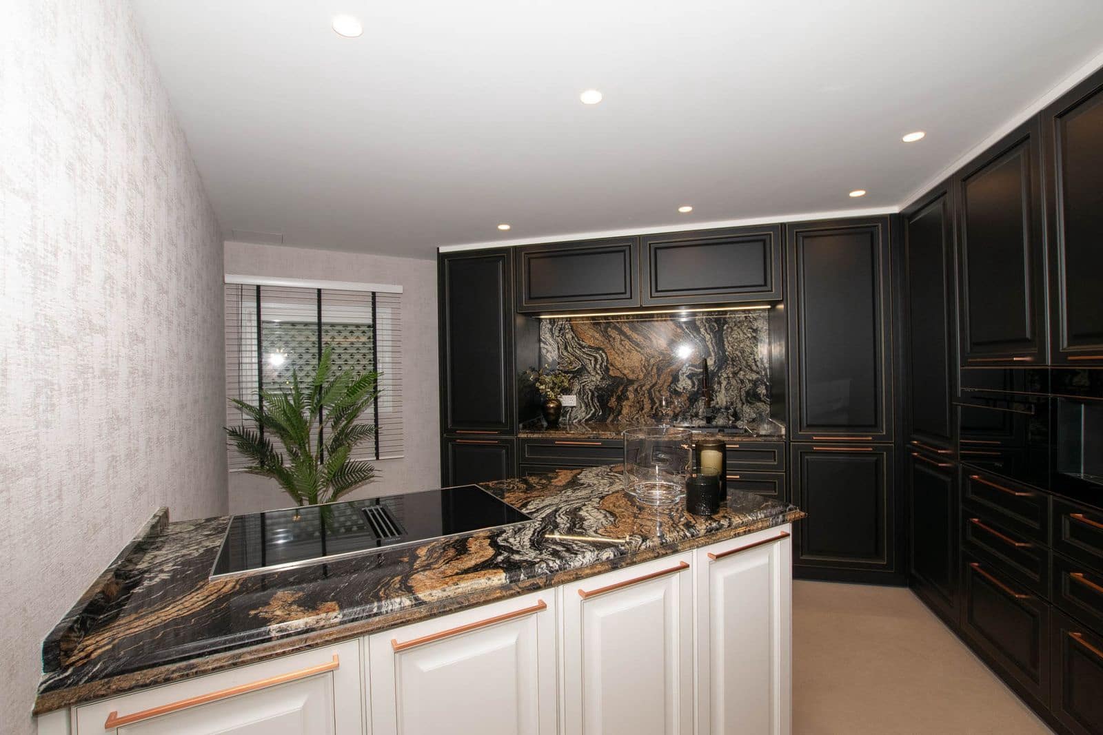 3 soveværelse Lejlighed til salg i Puerto Banus - € 1.999.000 (Ref: 9894498)