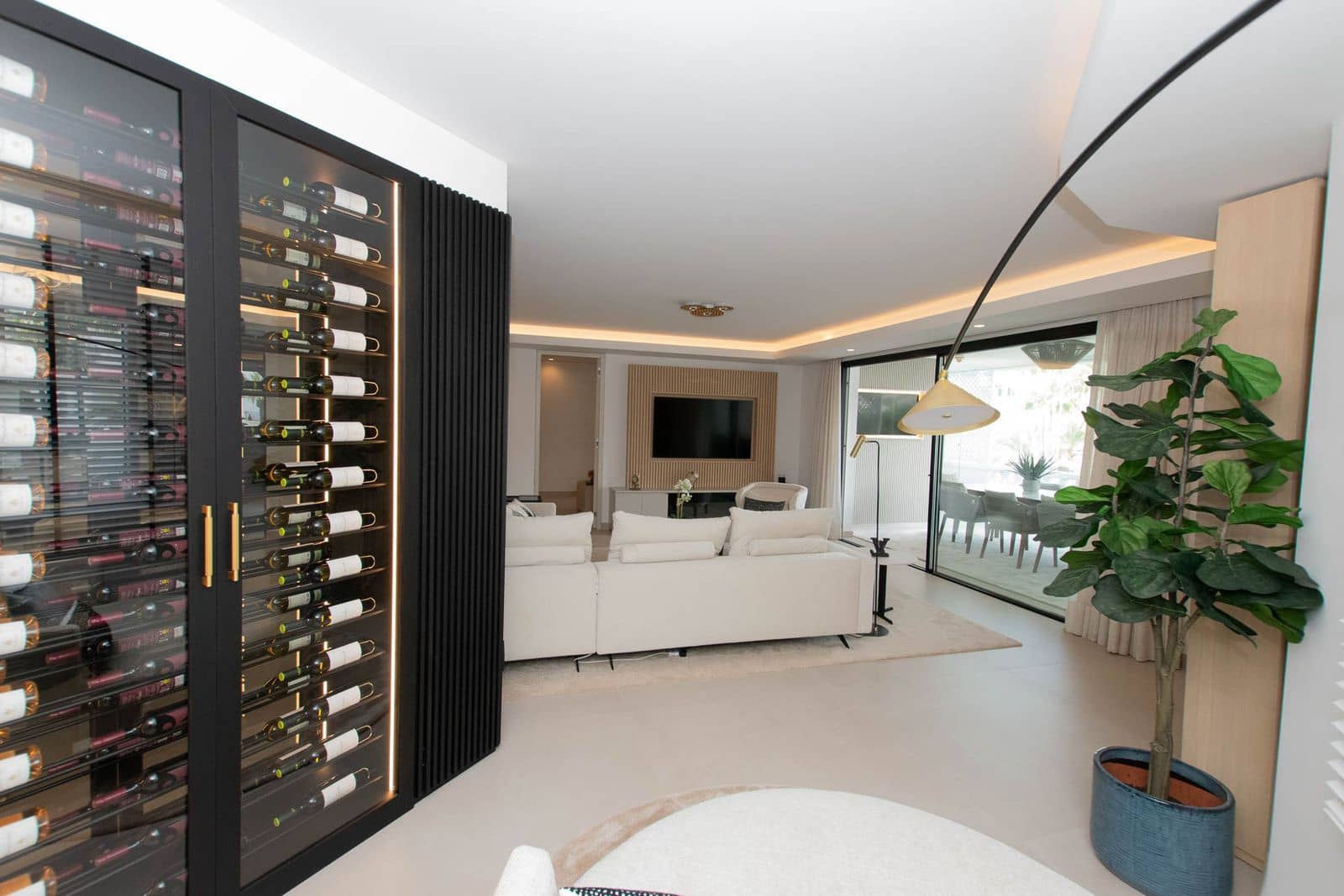 3 soveværelse Lejlighed til salg i Puerto Banus - € 1.999.000 (Ref: 9894498)