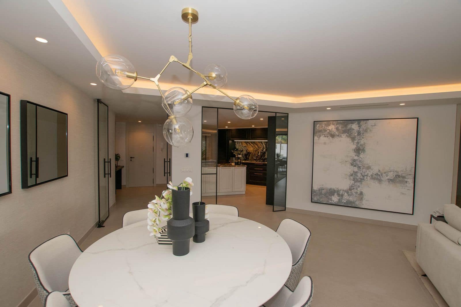 3 soveværelse Lejlighed til salg i Puerto Banus - € 1.999.000 (Ref: 9894498)
