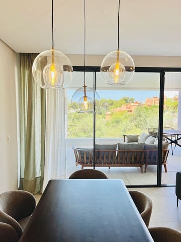 Apartamento de 3 habitaciones en Cabopino, Marbella en venta - 910.000 € (Ref: 9894499)