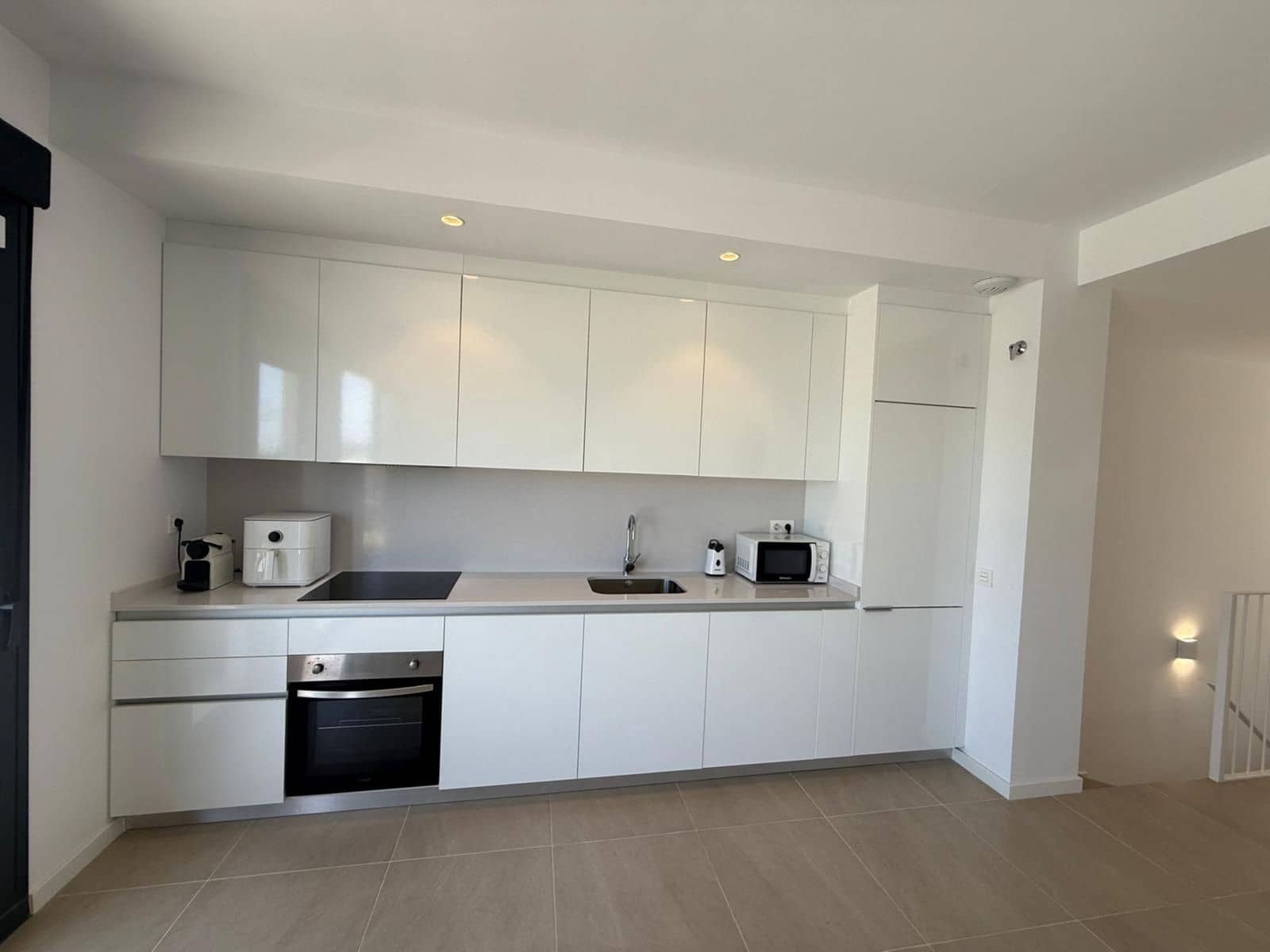2 bedroom Townhouse for sale in Manilva - € 399,000 (Ref: 9894501)