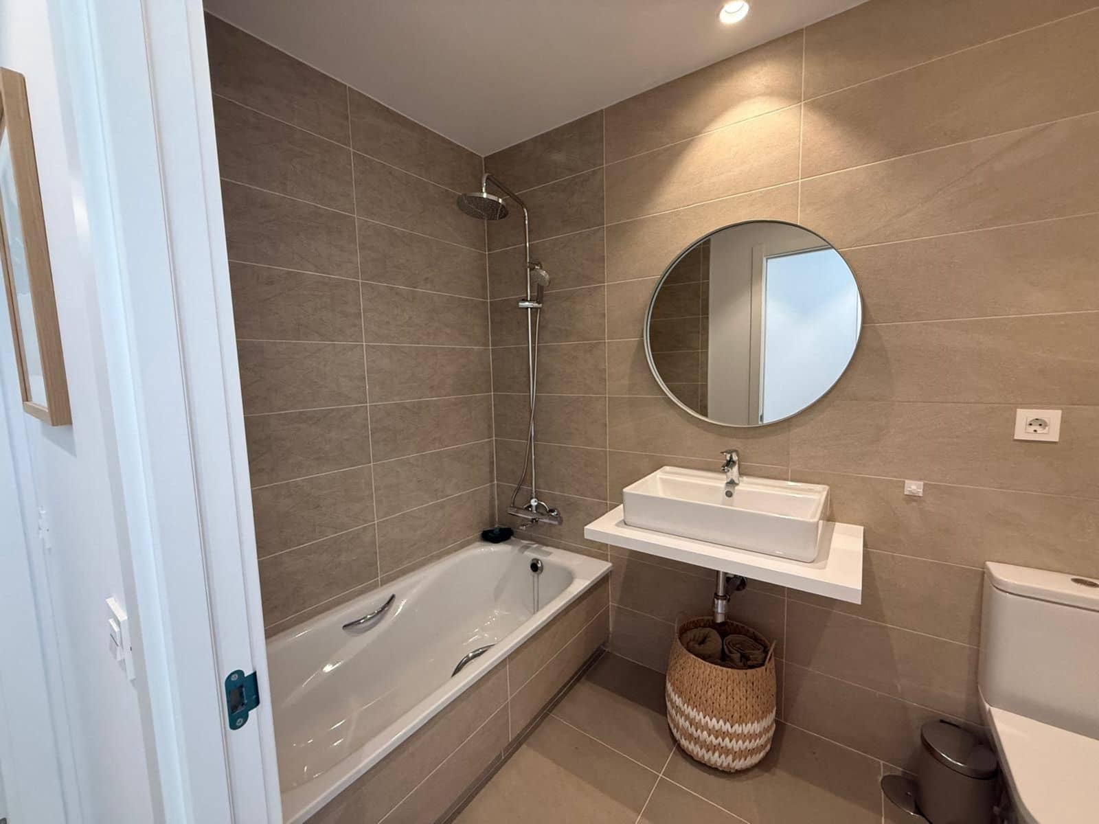 2 bedroom Townhouse for sale in Manilva - € 399,000 (Ref: 9894501)