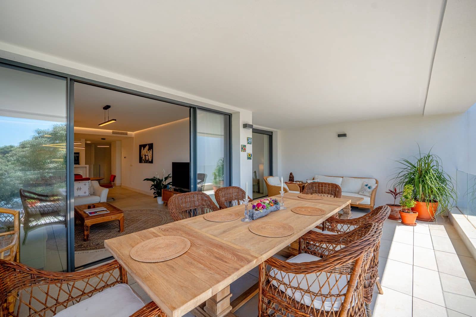 Apartamento de 3 habitaciones en Cabopino en venta - 925.000 € (Ref: 9894503)