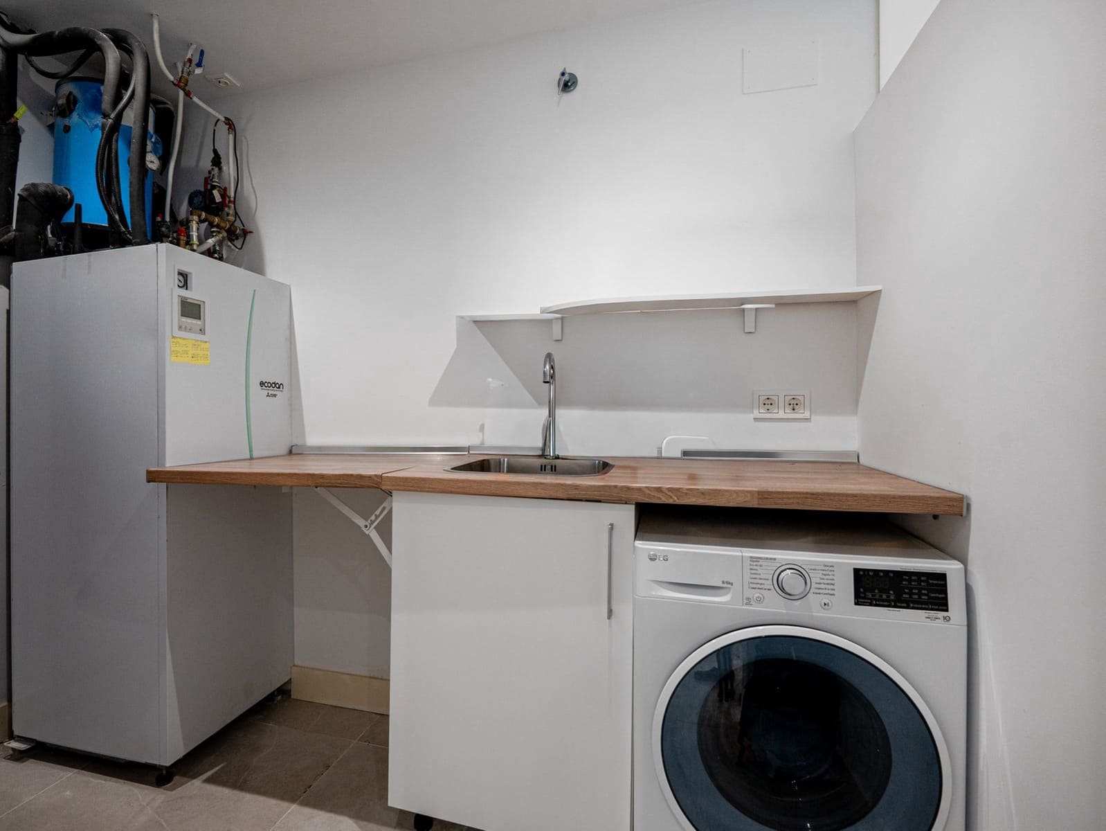 Apartamento de 3 habitaciones en Cabopino en venta - 925.000 € (Ref: 9894503)