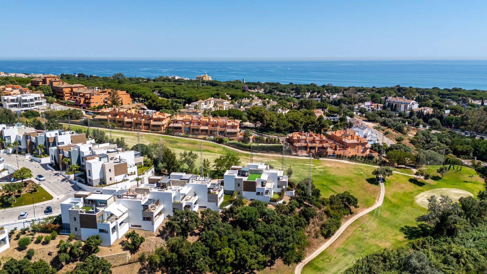 Apartamento de 3 habitaciones en Cabopino en venta - 925.000 € (Ref: 9894503)