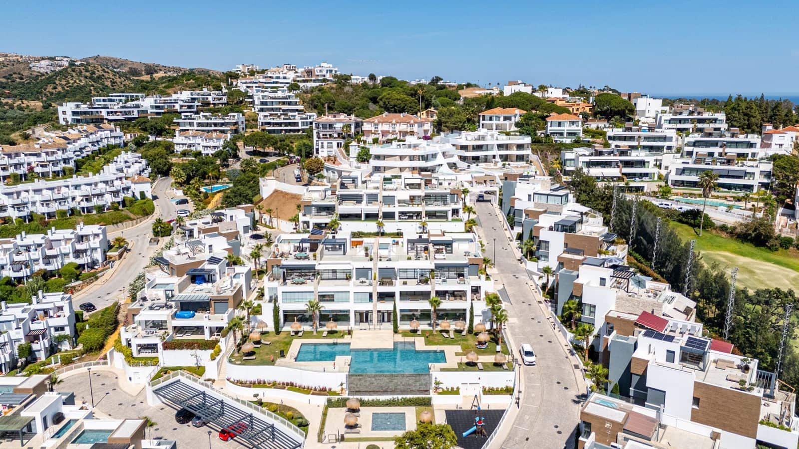 Apartamento de 3 habitaciones en Cabopino en venta - 925.000 € (Ref: 9894503)