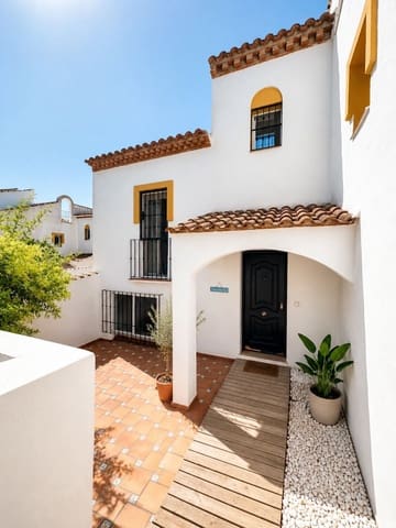 3 Zimmer Haus zu verkaufen in Costabella, Marbella - 720.000 € (Ref: 9894506)