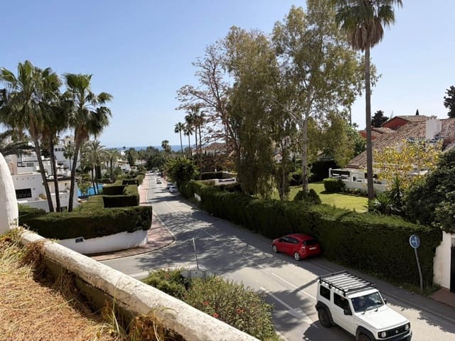 2 chambre Appartement à vendre à Nueva Andalucia, Marbella - 510 000 € (Ref: 9894507)