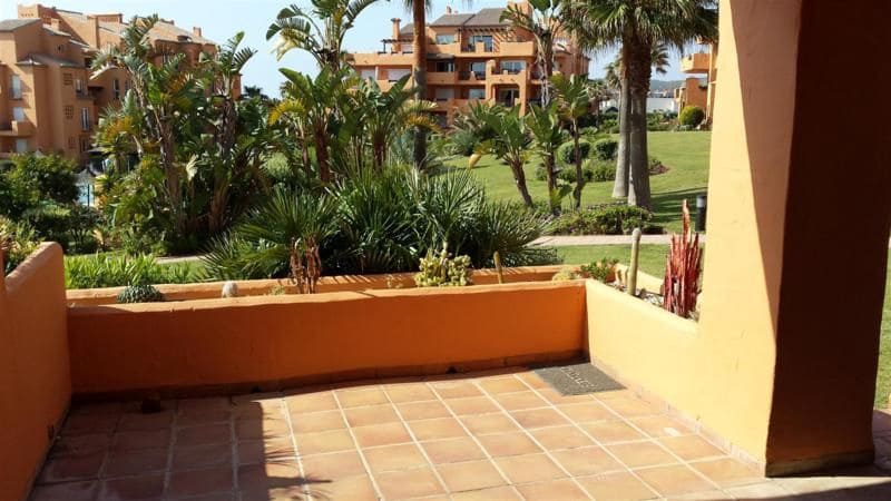 2 sovrum Lägenhet till salu i La Duquesa / Puerto de la Duquesa - 615 000 € (Ref: 9894508)