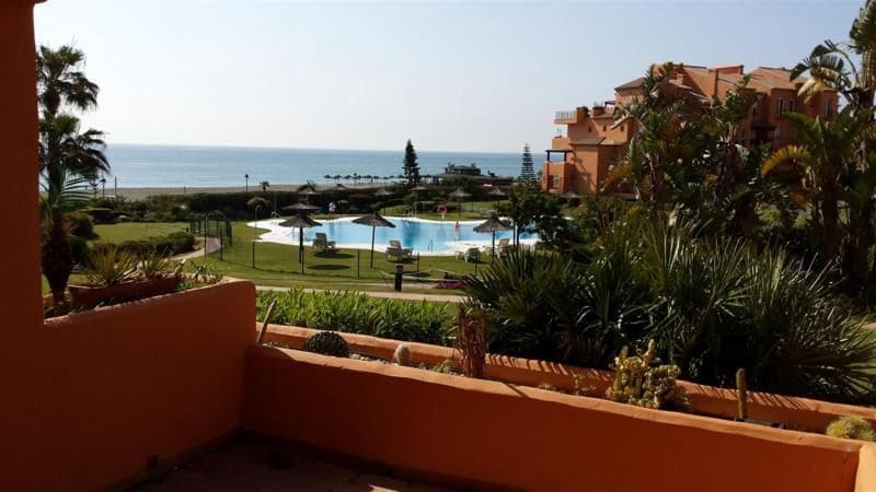 2 sovrum Lägenhet till salu i La Duquesa / Puerto de la Duquesa - 615 000 € (Ref: 9894508)
