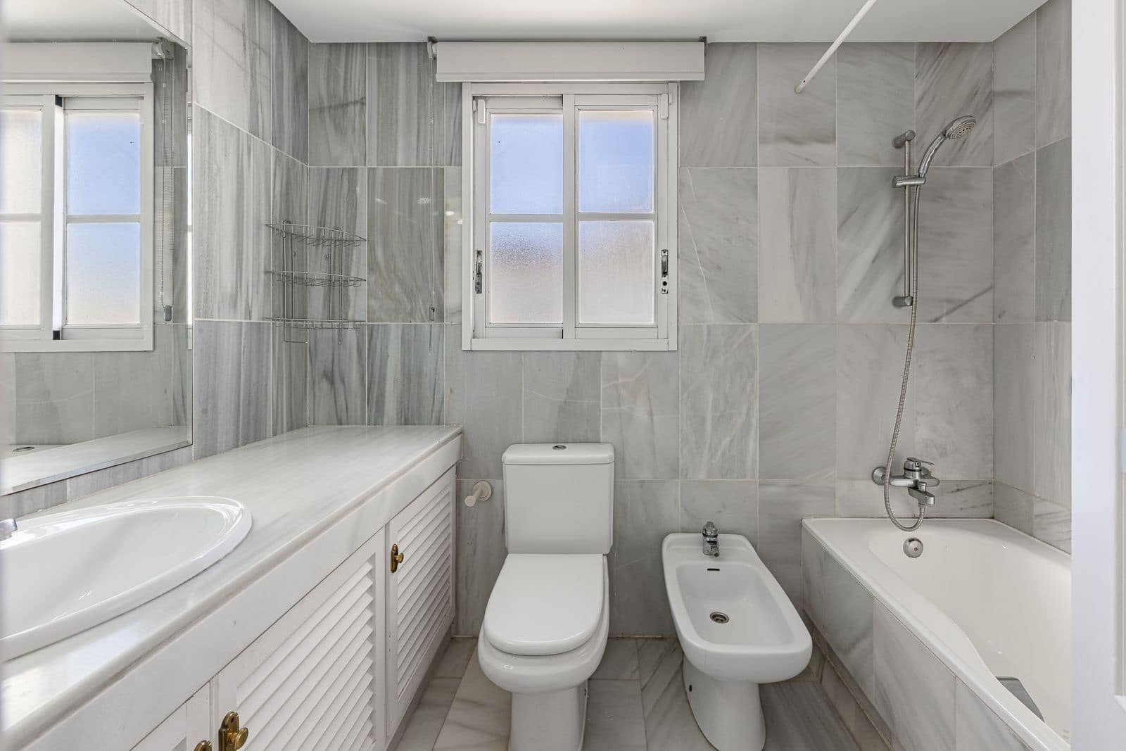 Casa de 3 habitaciones en New Golden Mile en venta - 495.000 € (Ref: 9894509)