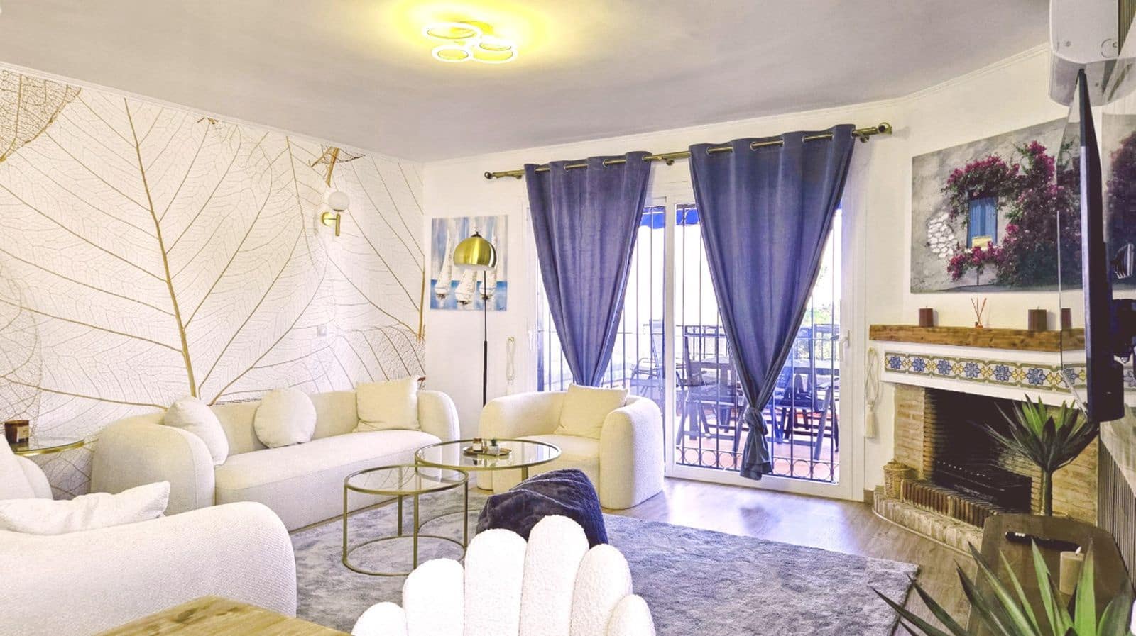 4 bedroom Semi-detached Villa for sale in Calahonda - € 670,000 (Ref: 9894510)