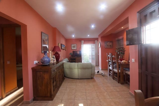 3 camera da letto Villetta Bifamiliare in vendita in Casares - 490.000 € (Rif: 9894511)