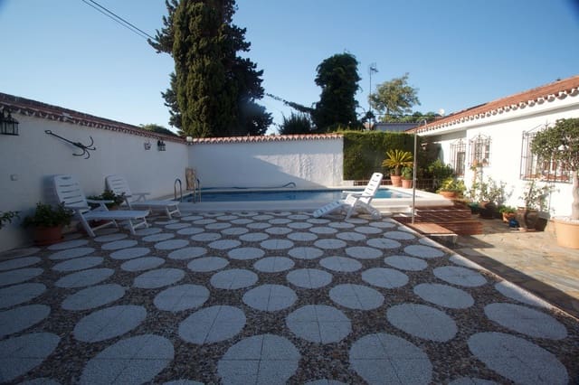 3 camera da letto Villetta Bifamiliare in vendita in Casares - 490.000 € (Rif: 9894511)