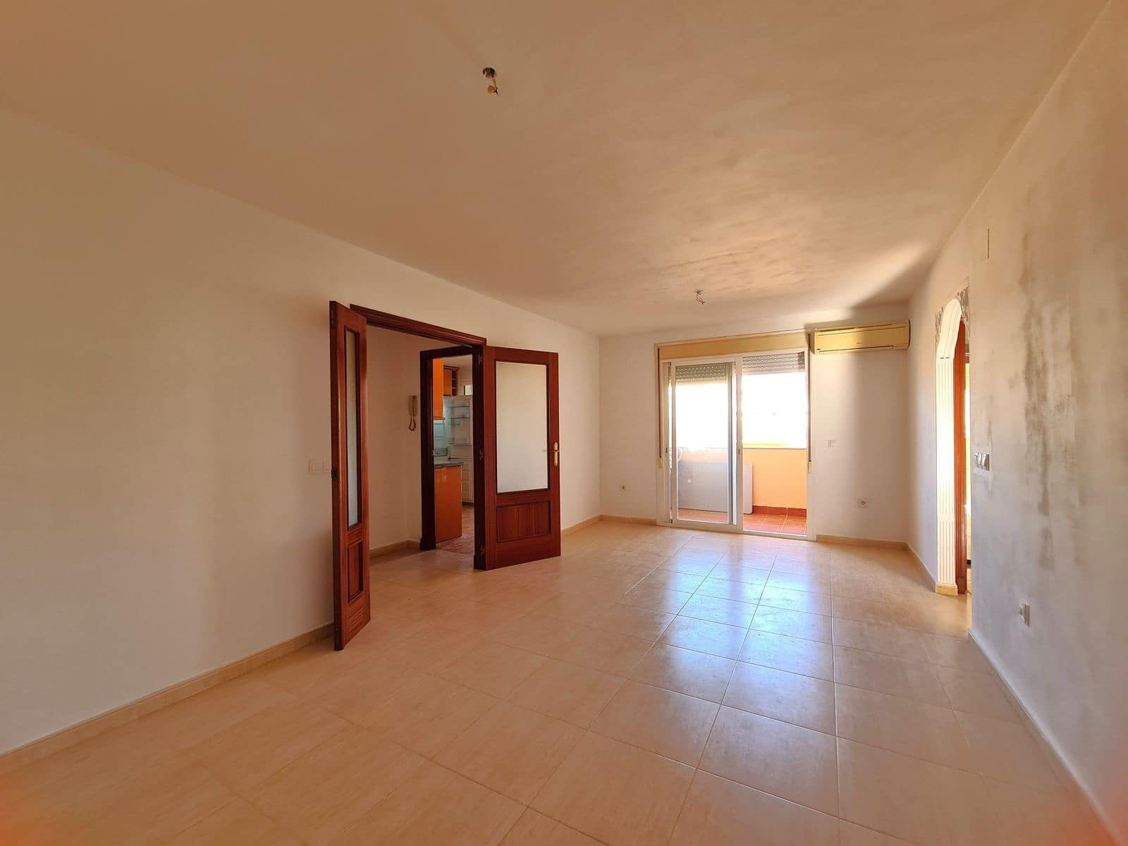 2 slaapkamer Appartement te koop in Manilva - € 265.000 (Ref: 9894512)