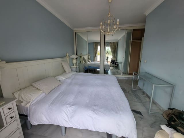 Ático de 2 habitaciones en Nueva Andalucia, Marbella en venta - 535.000 € (Ref: 9894516)