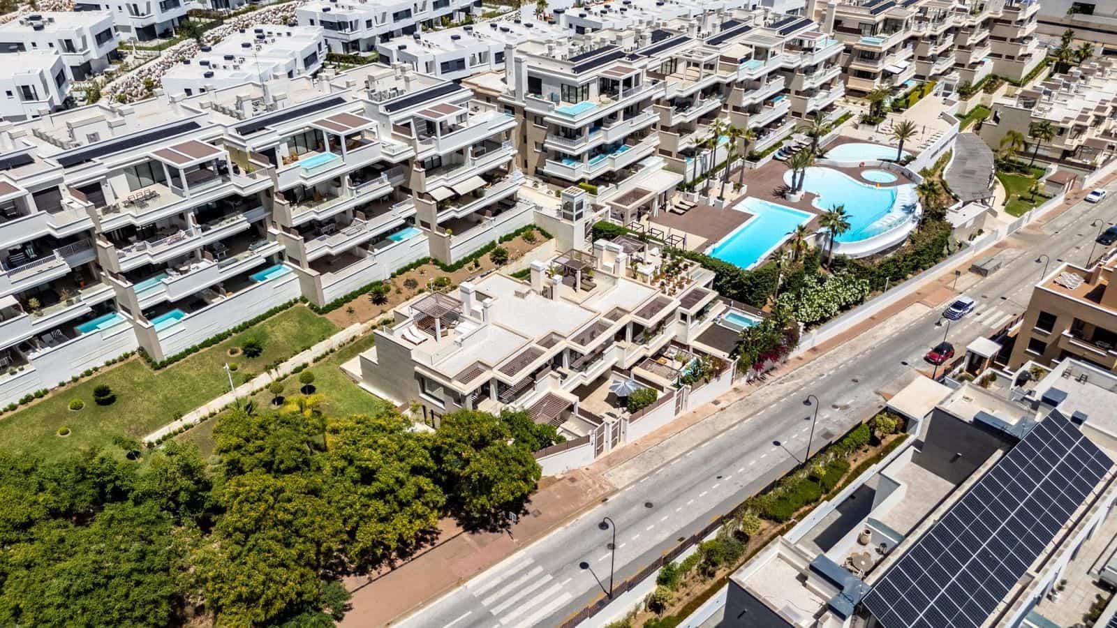 4 sypialnia Dom na sprzedaż w La Cala de Mijas - 925 000 € (Ref: 9894518)