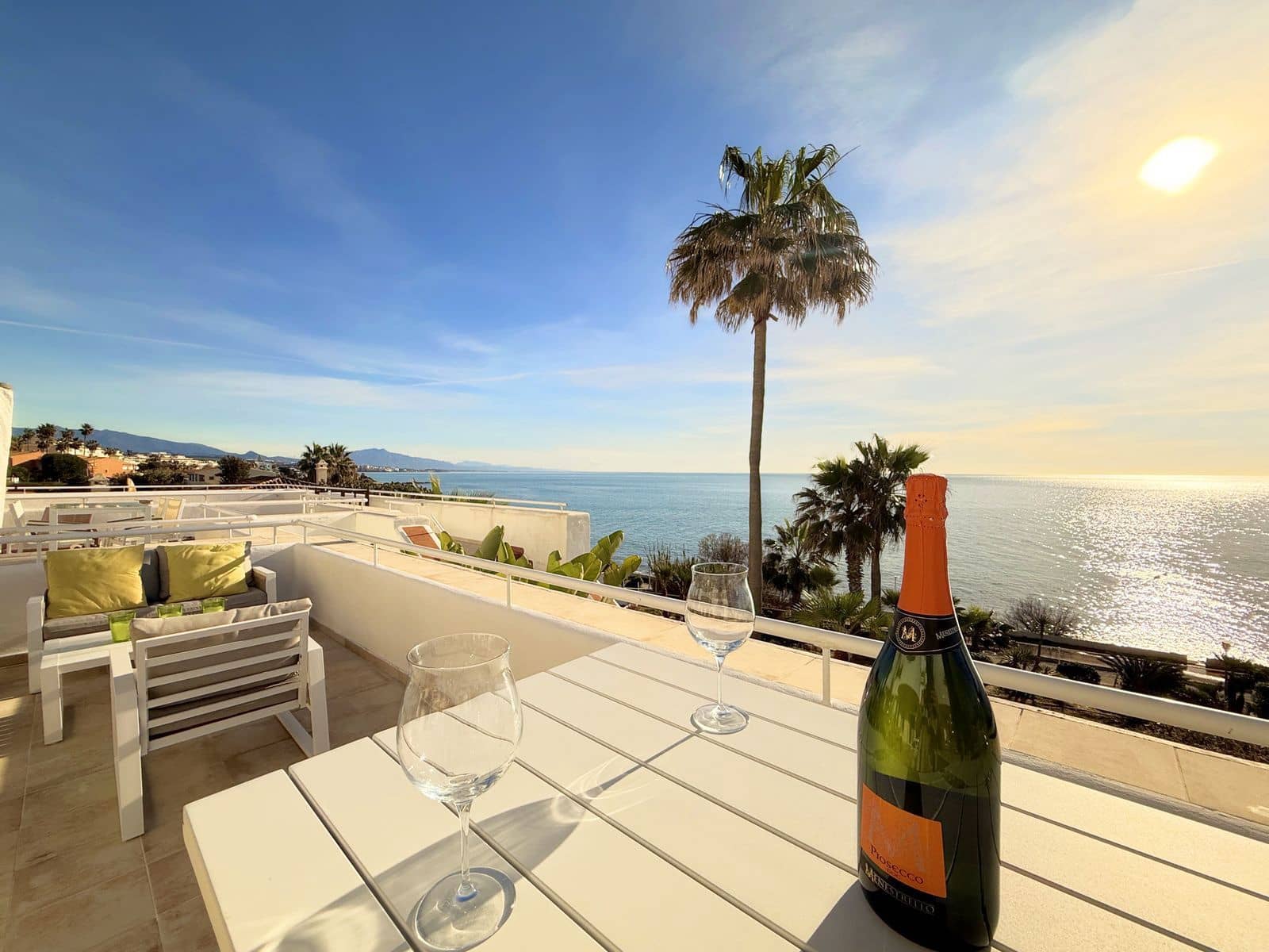 2 slaapkamer Appartement te koop in Casares - € 575.000 (Ref: 9894519)