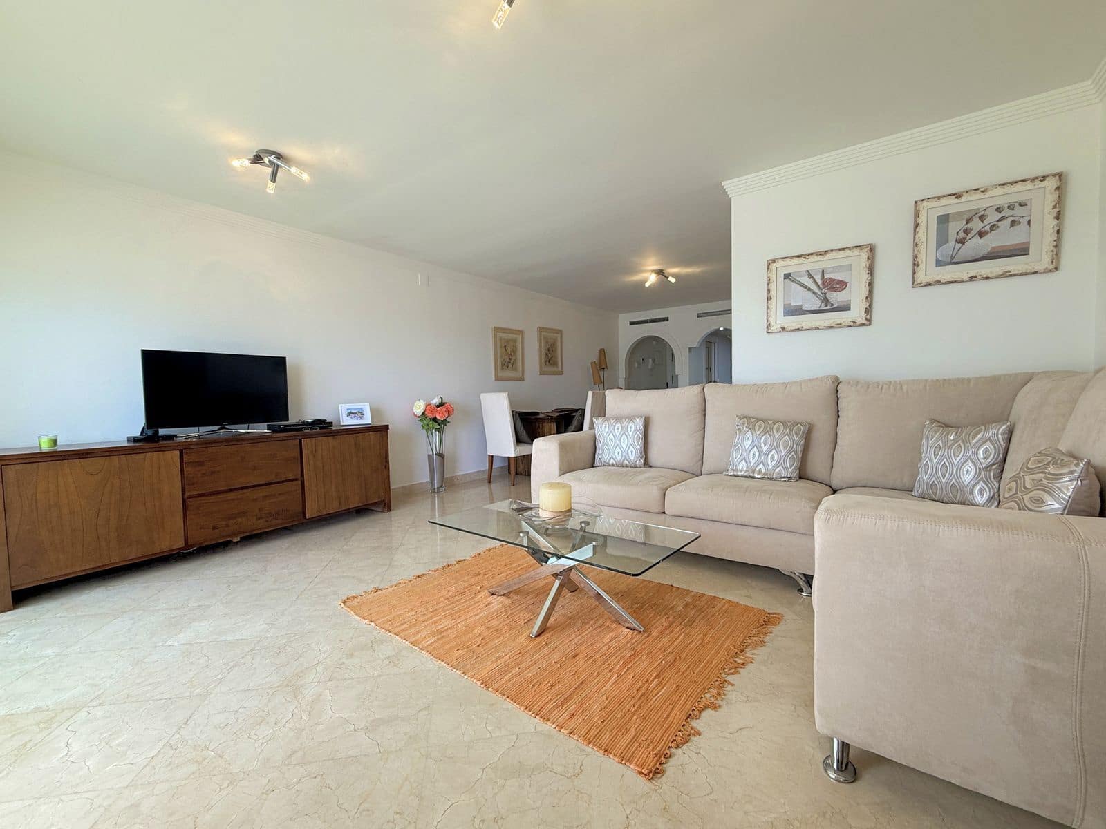 2 slaapkamer Appartement te koop in Casares - € 575.000 (Ref: 9894519)