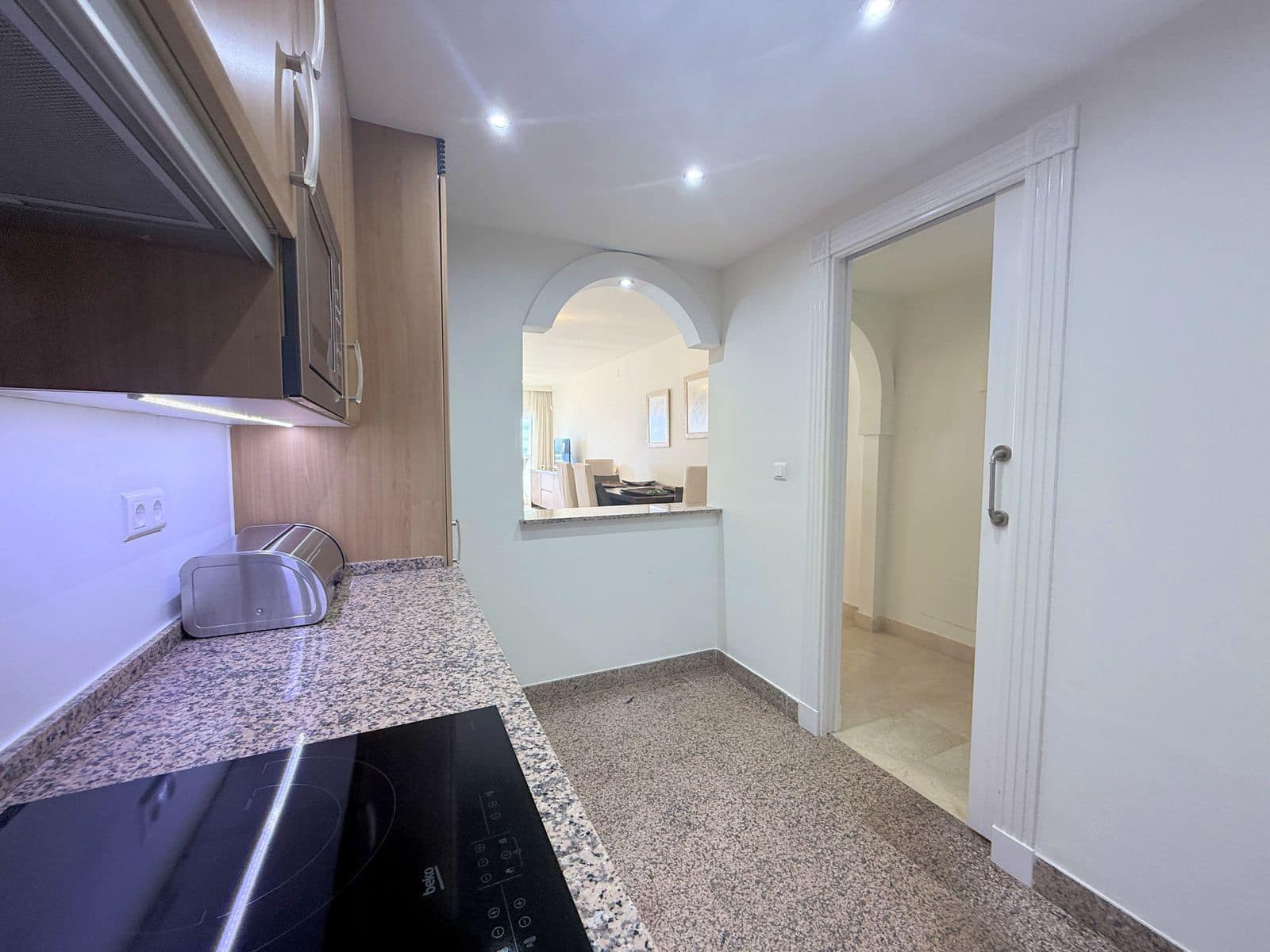 2 slaapkamer Appartement te koop in Casares - € 575.000 (Ref: 9894519)