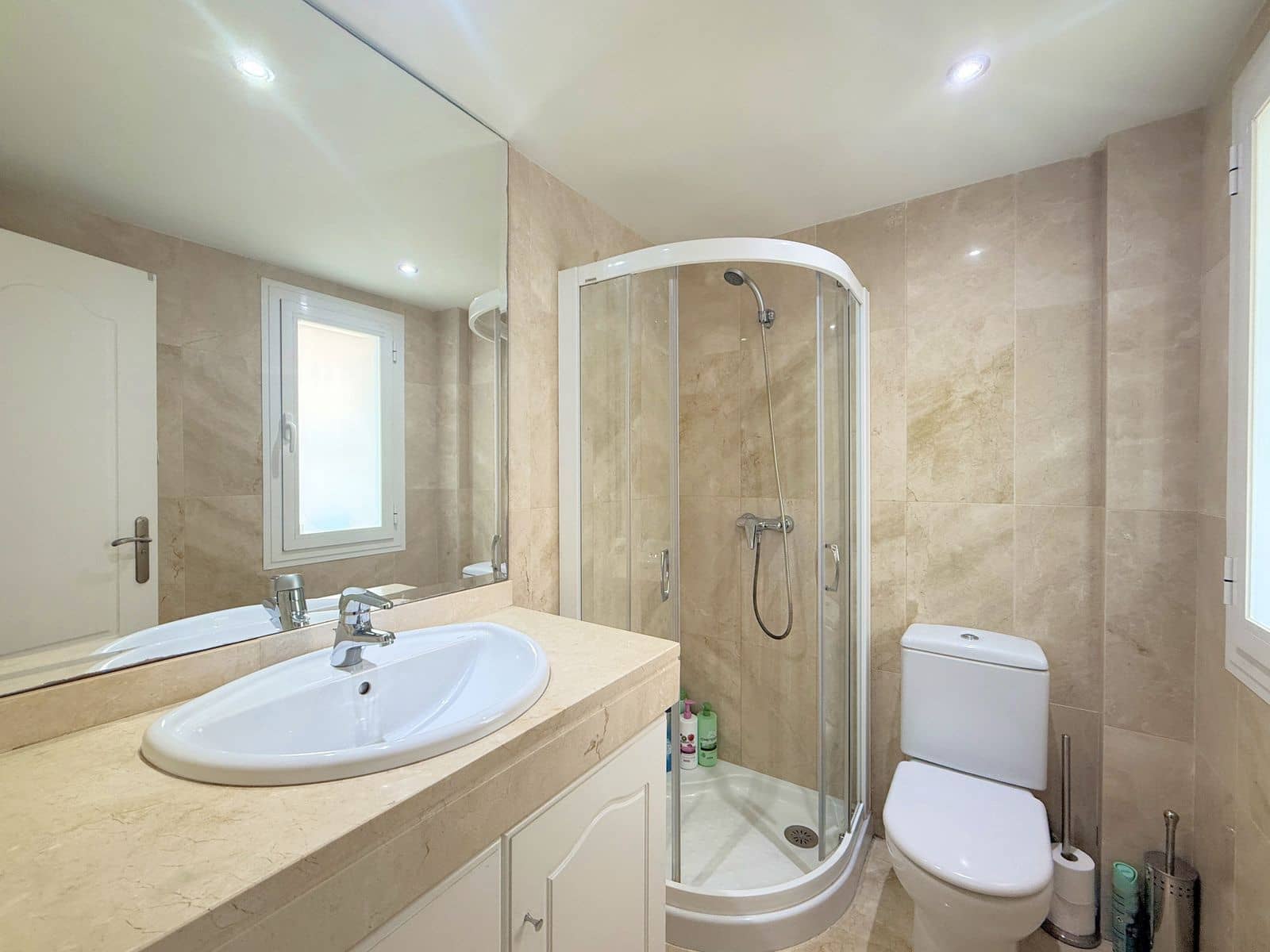 2 slaapkamer Appartement te koop in Casares - € 575.000 (Ref: 9894519)