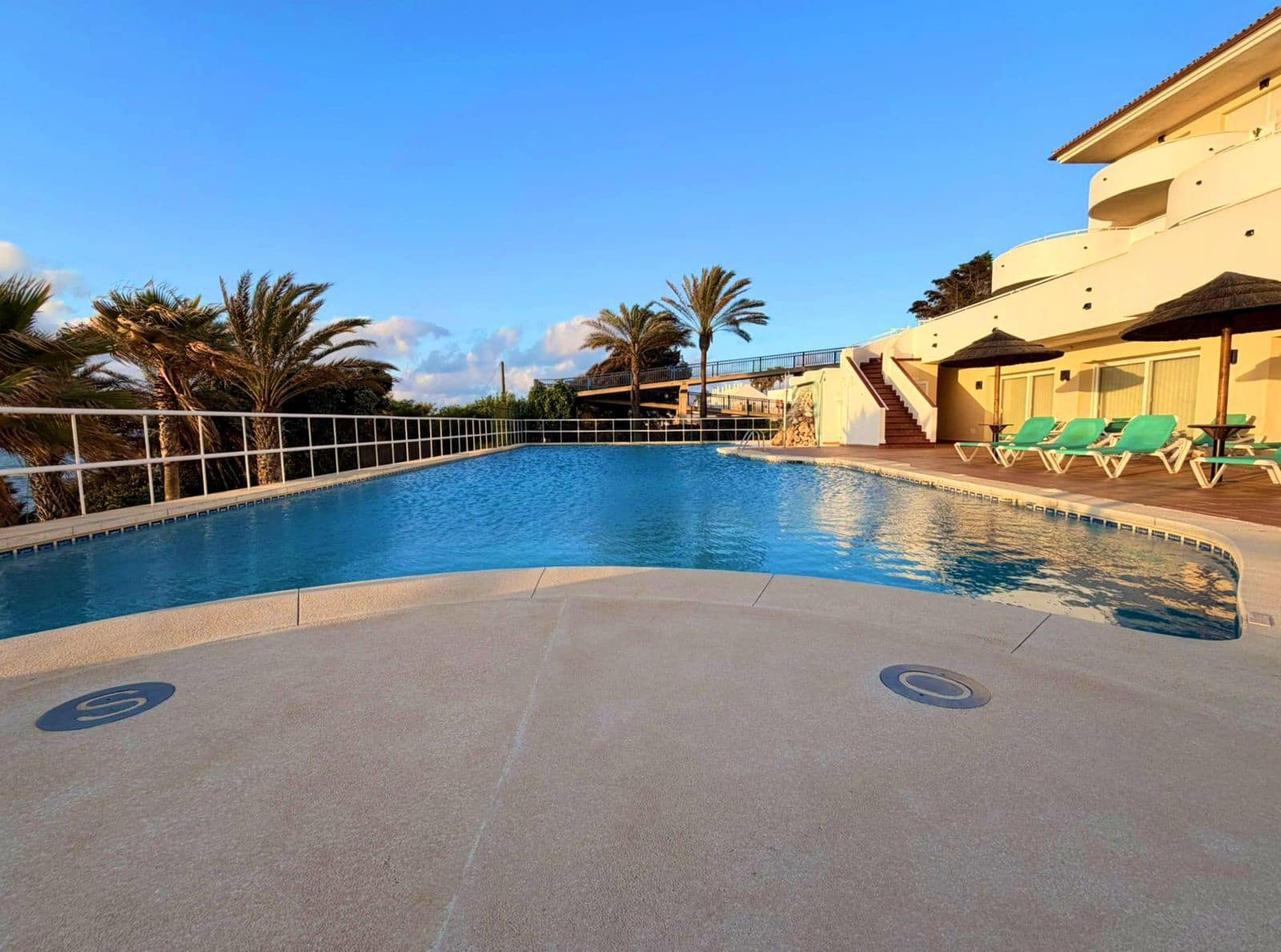 2 slaapkamer Appartement te koop in Casares - € 575.000 (Ref: 9894519)