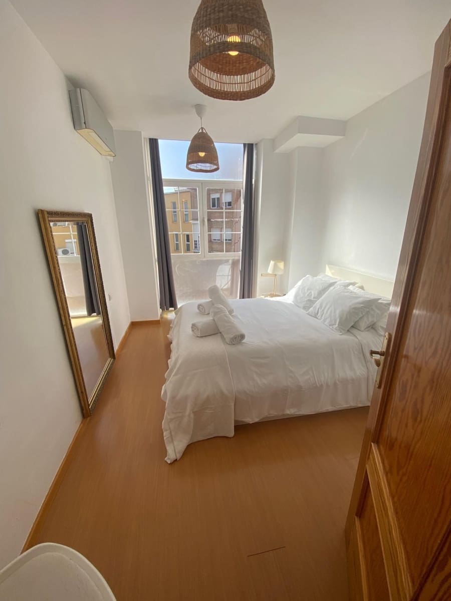 2 Zimmer Apartment zu verkaufen in Malaga Stadt - 474.000 € (Ref: 9894523)