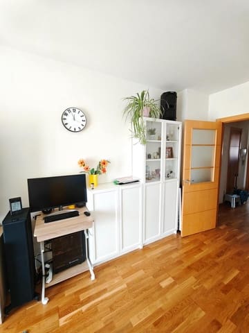 3 bedroom Apartment for sale in Carretera de Cadiz, Málaga city - € 629,000 (Ref: 9894525)