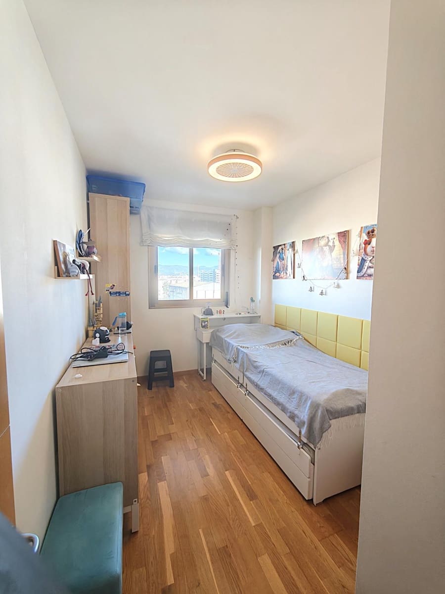 3 bedroom Apartment for sale in Malaga city - € 629,000 (Ref: 9894525)
