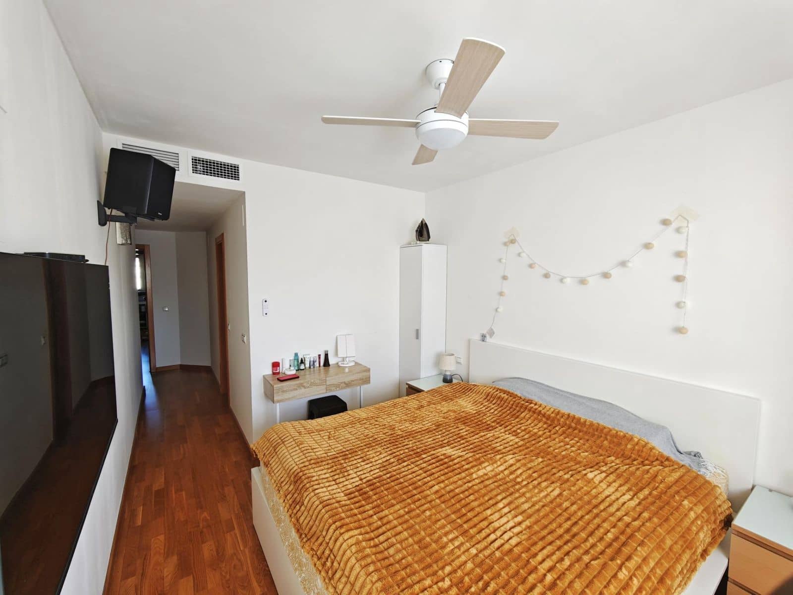 3 bedroom Apartment for sale in Malaga city - € 629,000 (Ref: 9894525)