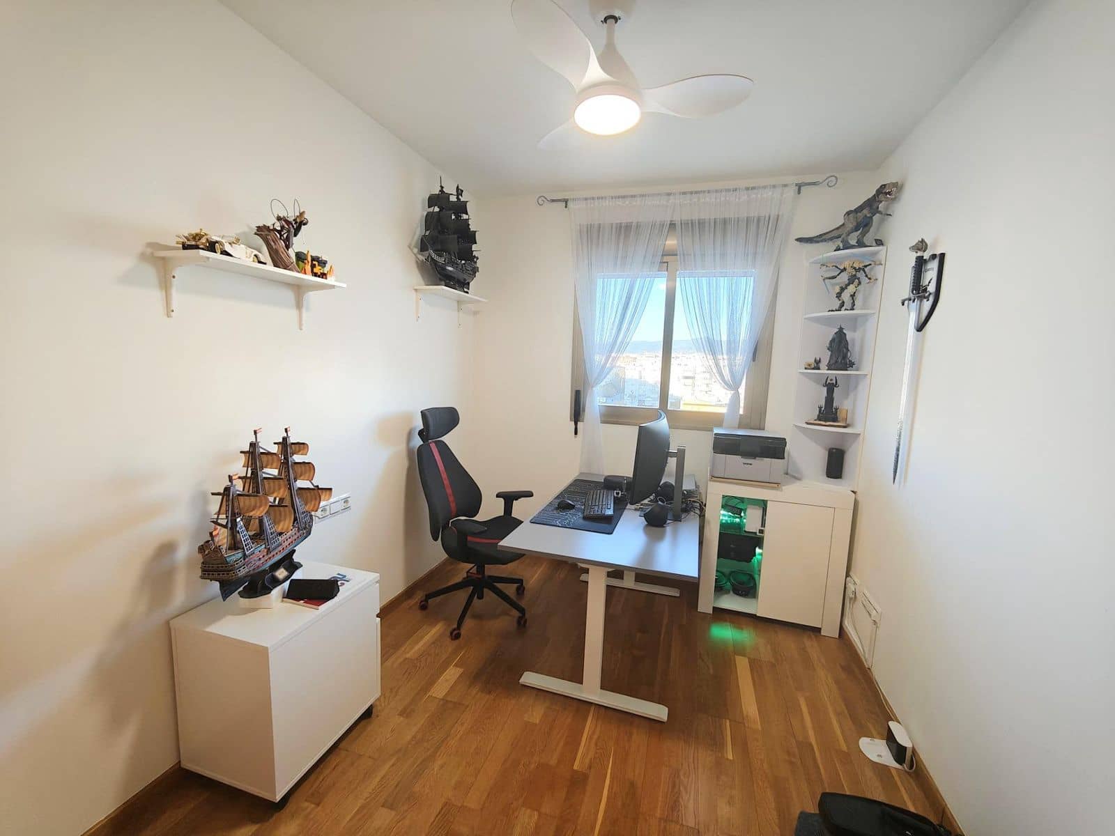 3 bedroom Apartment for sale in Malaga city - € 629,000 (Ref: 9894525)