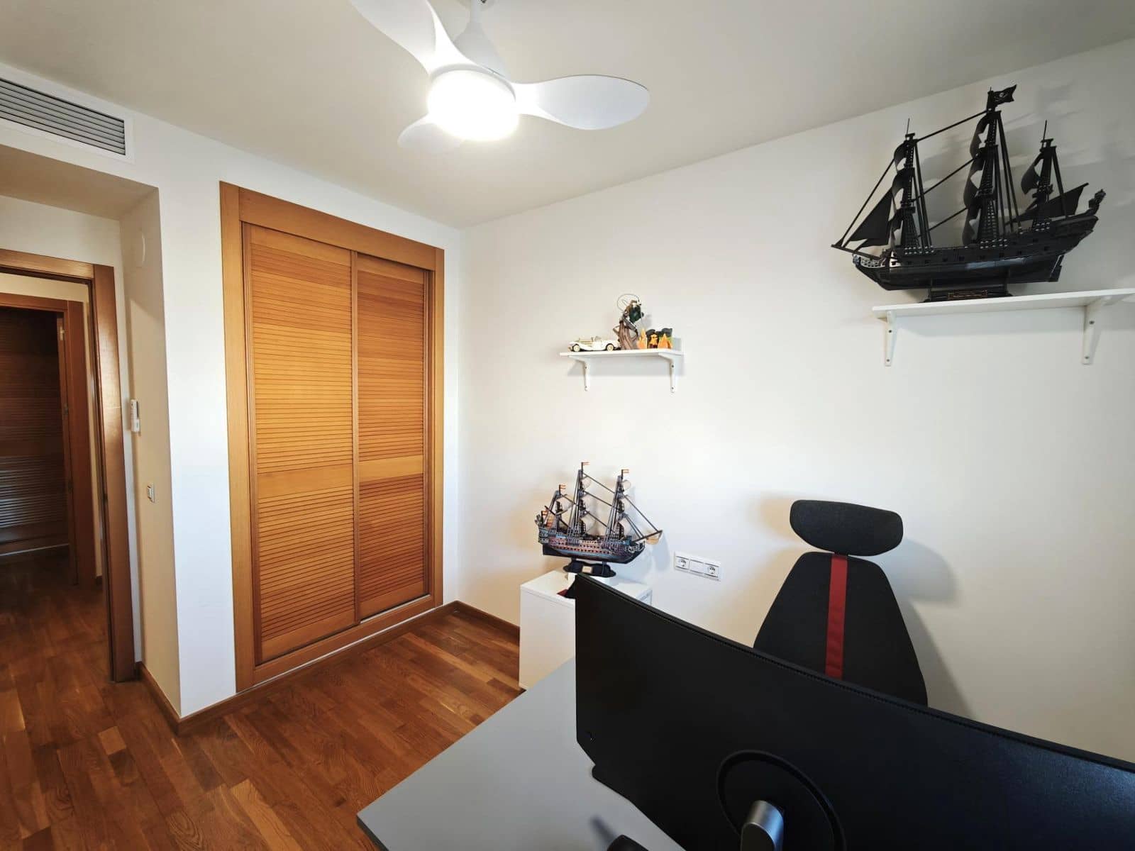 3 bedroom Apartment for sale in Malaga city - € 629,000 (Ref: 9894525)