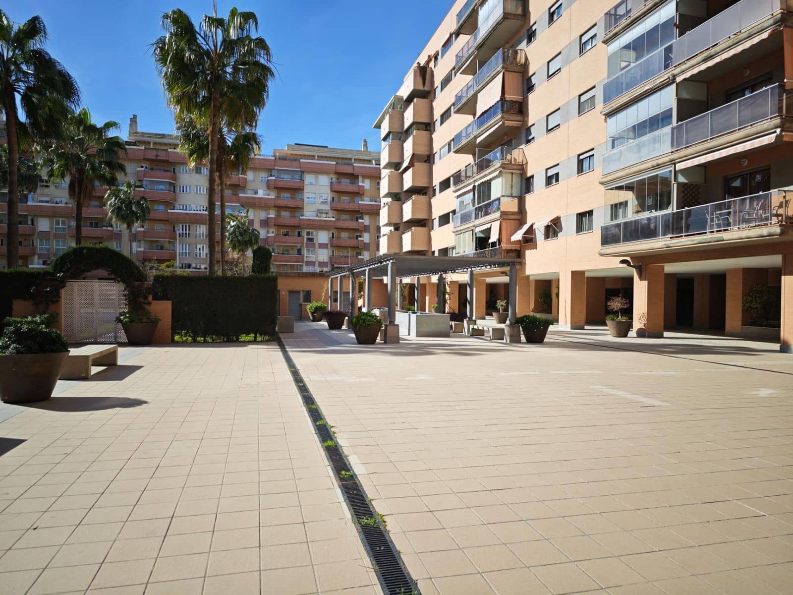 3 bedroom Apartment for sale in Malaga city - € 629,000 (Ref: 9894525)
