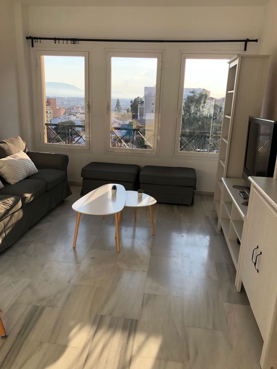 Apartamento de 3 habitaciones en Málaga ciudad en venta - 450.000 € (Ref: 9894526)