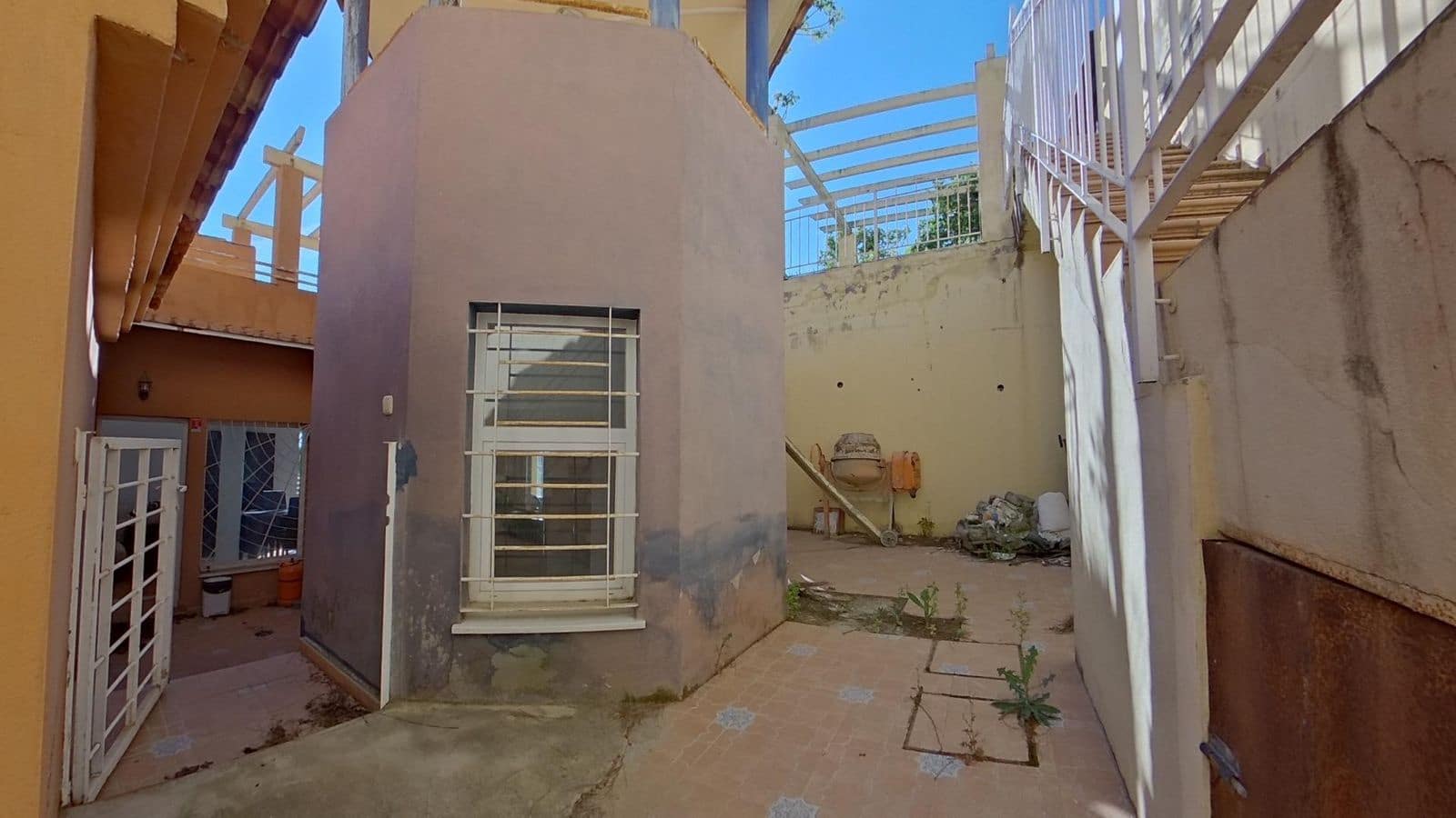 4 makuuhuone Huvila myytävänä paikassa Torremolinos - 549 000 € (Ref: 9894529)