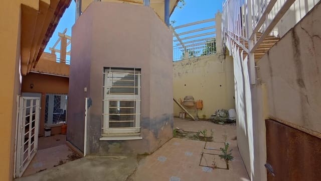 4 makuuhuone Huvila myytävänä paikassa Torremolinos - 549 000 € (Ref: 9894529)