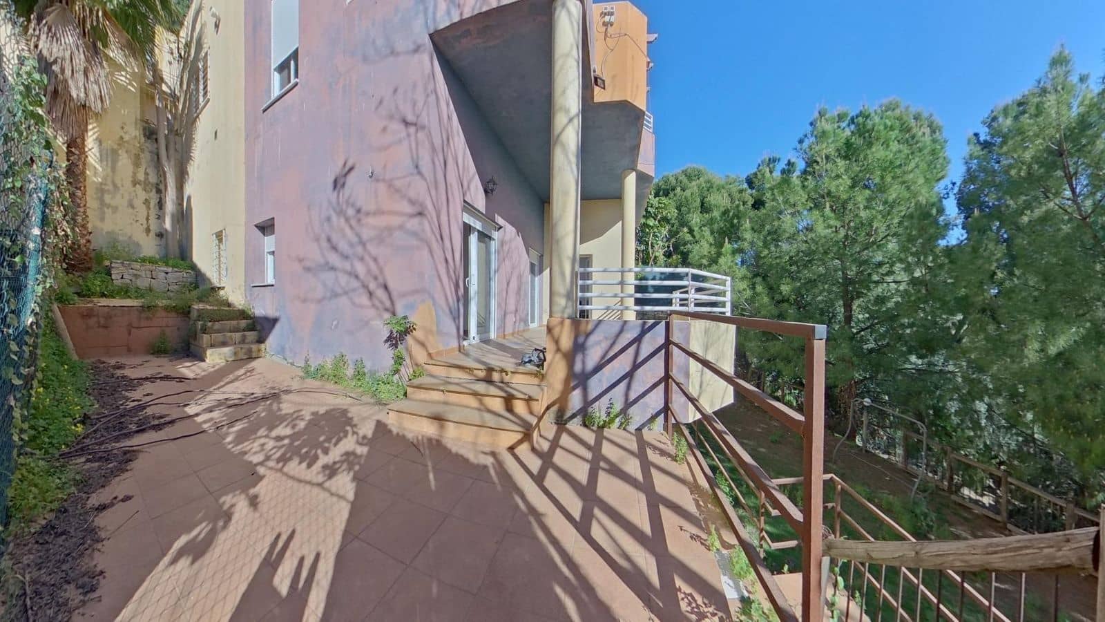 4 makuuhuone Huvila myytävänä paikassa Torremolinos - 549 000 € (Ref: 9894529)