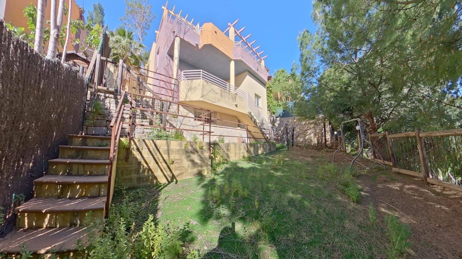 4 makuuhuone Huvila myytävänä paikassa Torremolinos - 549 000 € (Ref: 9894529)