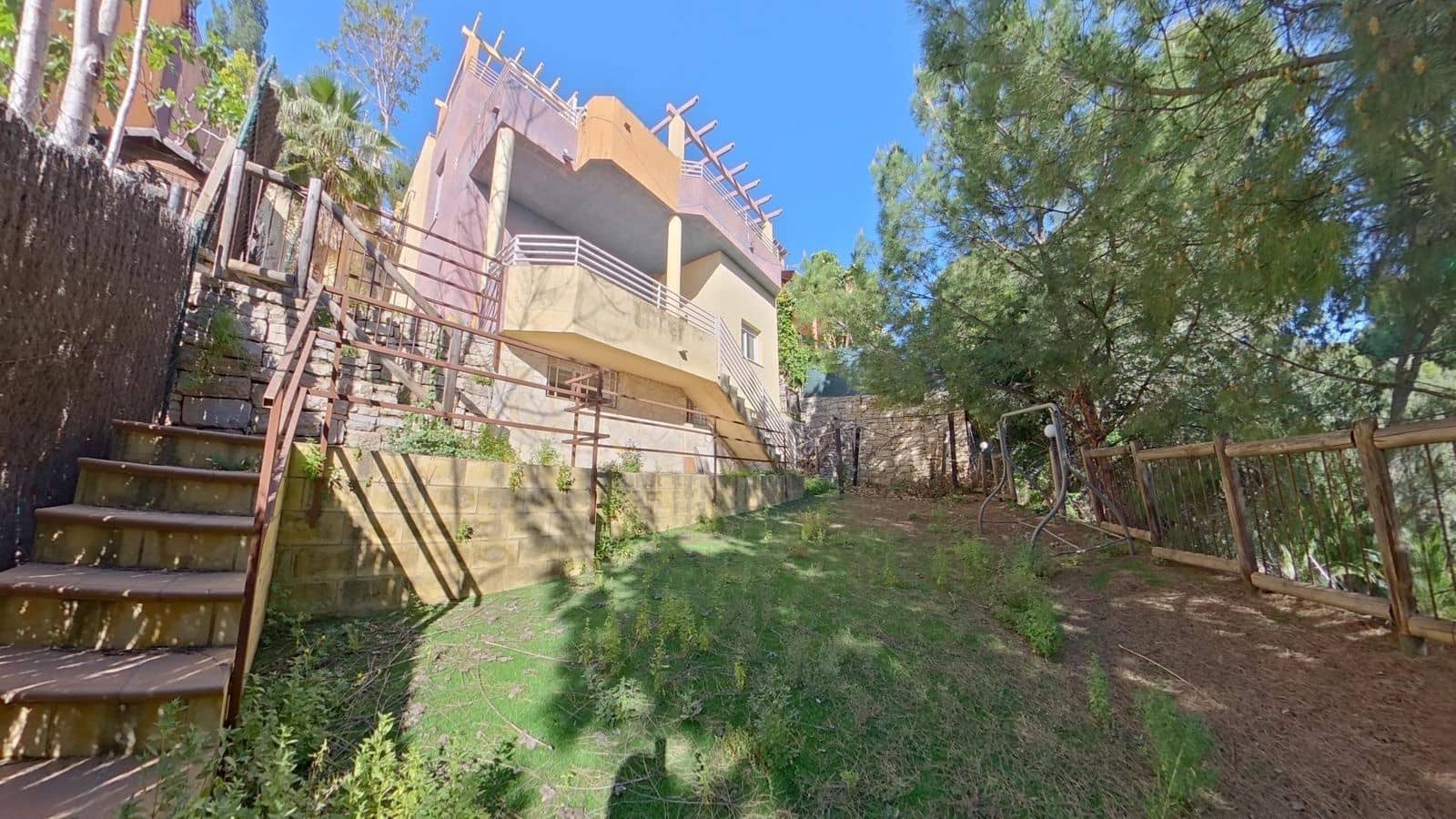 4 makuuhuone Huvila myytävänä paikassa Torremolinos - 549 000 € (Ref: 9894529)