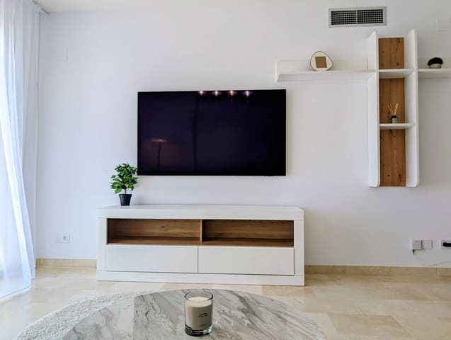 3 soverom Penthouse til salgs i El Paraiso, Estepona - € 599 000 (Ref: 9894530)