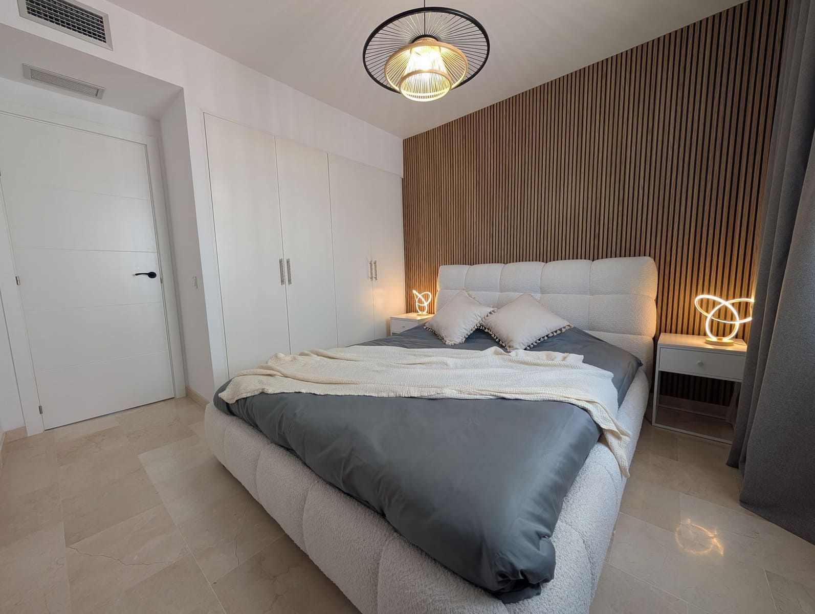3 soverom Penthouse til salgs i El Paraiso - € 599 000 (Ref: 9894530)