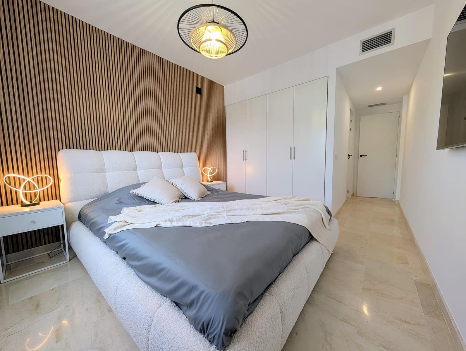 3 soverom Penthouse til salgs i El Paraiso - € 599 000 (Ref: 9894530)