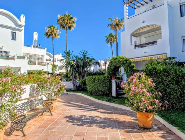 3 soverom Penthouse til salgs i El Paraiso, Estepona - € 599 000 (Ref: 9894530)