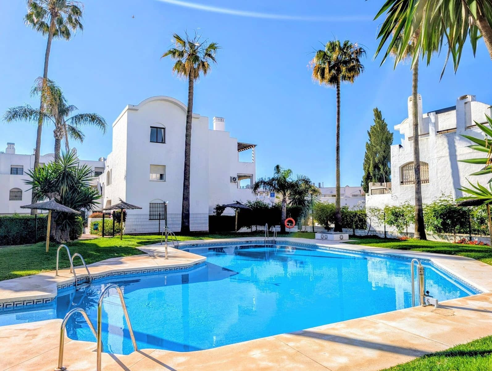 3 soverom Penthouse til salgs i El Paraiso - € 599 000 (Ref: 9894530)