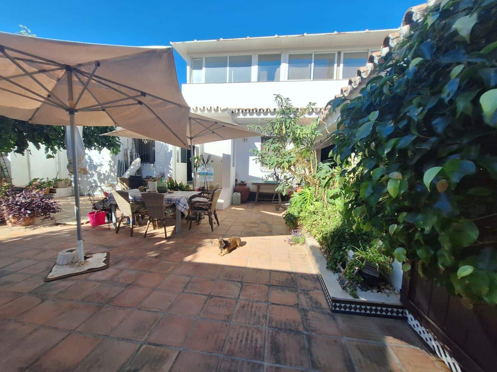 3 bedroom Villa for sale in Costabella - € 639,000 (Ref: 9894533)