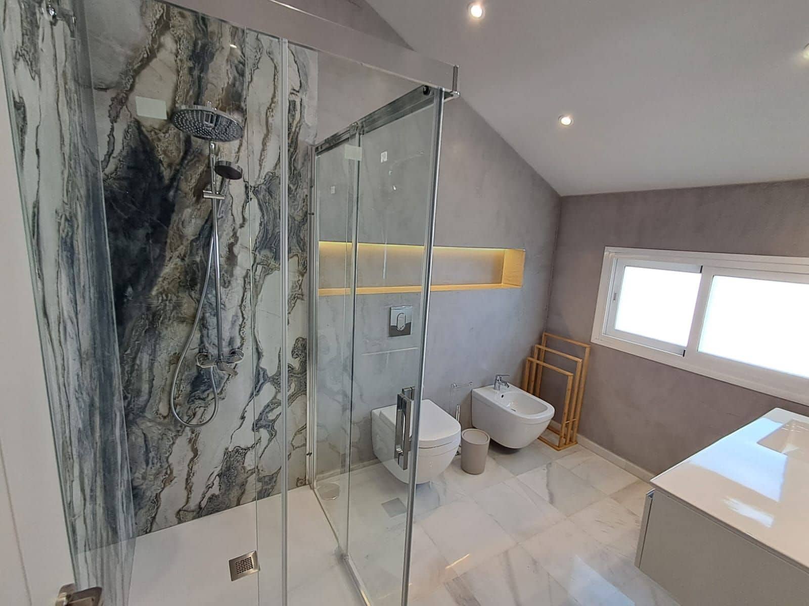 3 soverom Villa til salgs i Estepona - € 1 158 000 (Ref: 9894537)