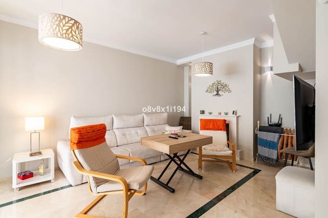 4 camera da letto Villetta Bifamiliare in vendita in Casares - 425.000 € (Rif: 9894541)